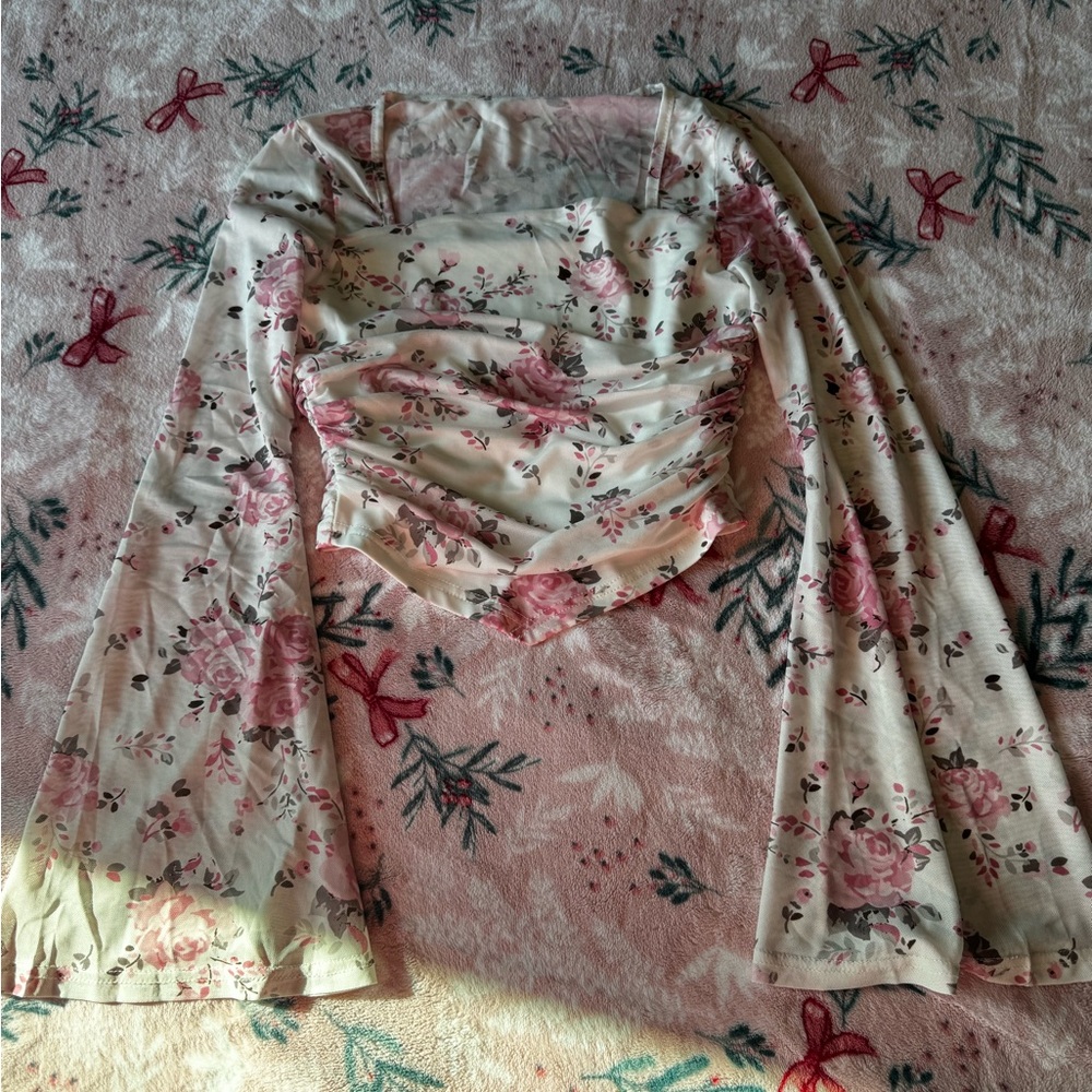 SHEIN Floral Blouse in Pink and Cream
